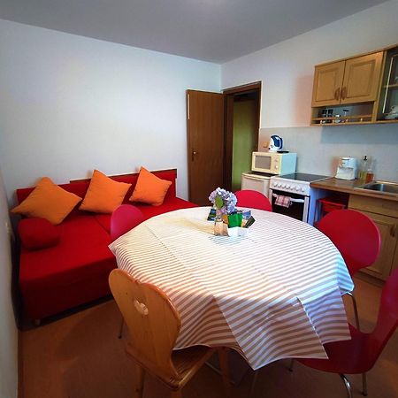 Domacija Za Robom Apartment Cerkno Bagian luar foto