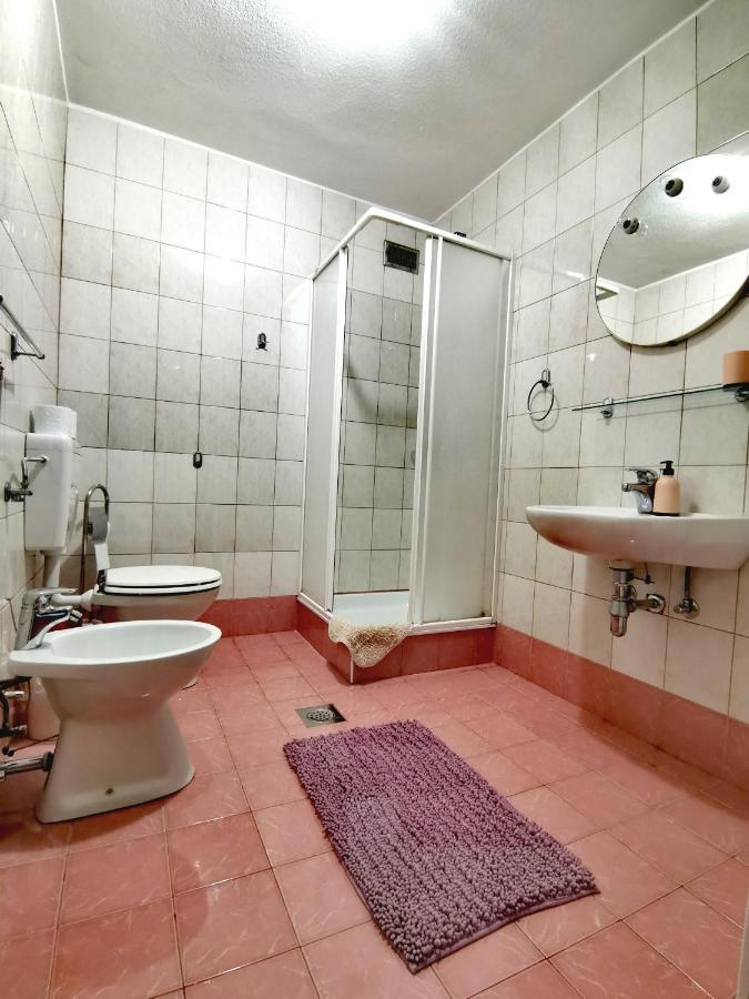 Domacija Za Robom Apartment Cerkno Bagian luar foto